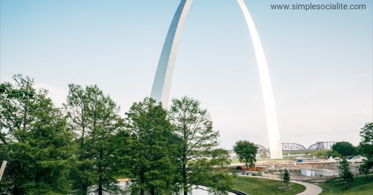 Local park with view of the Gateway Arch